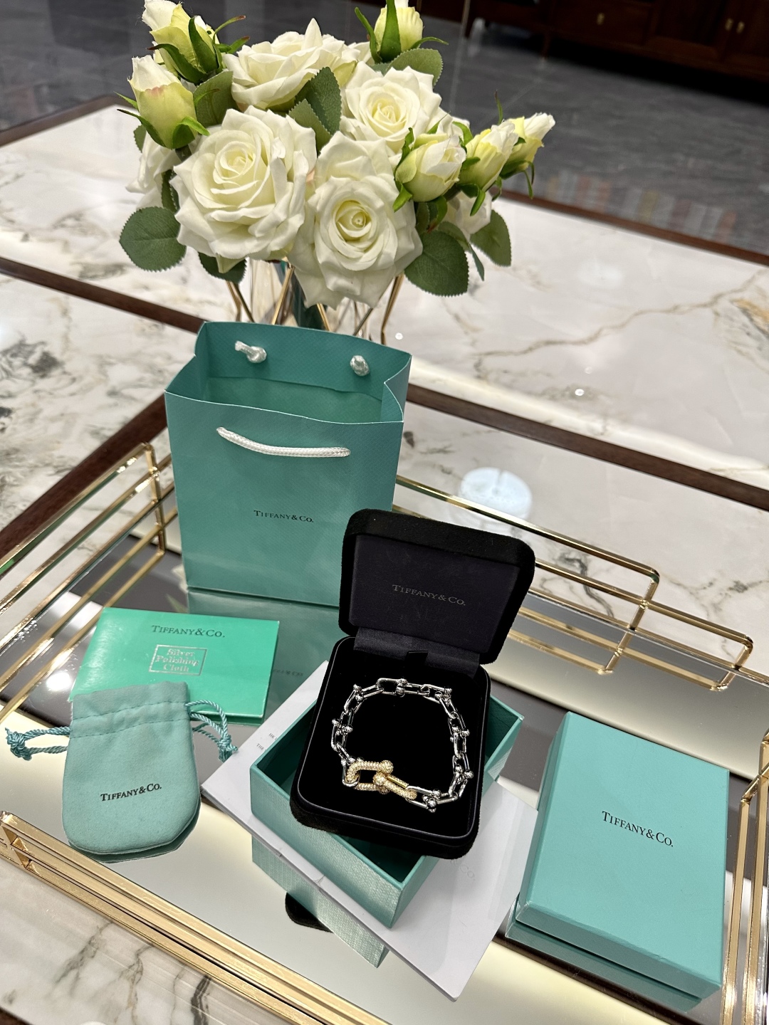 TIFFANY jewelry model 28